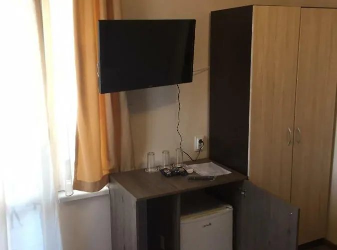 Family Malibu 3* 切尔诺莫雷茨