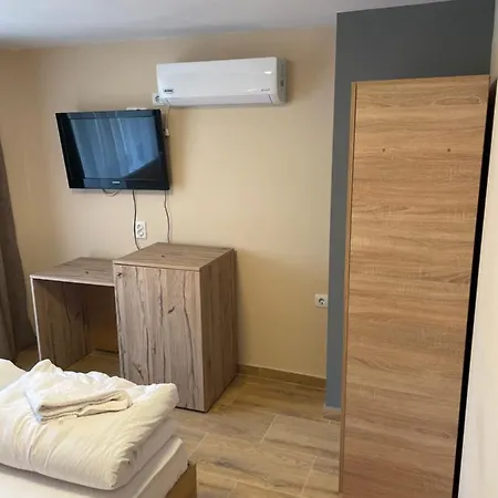Family Malibu 3*