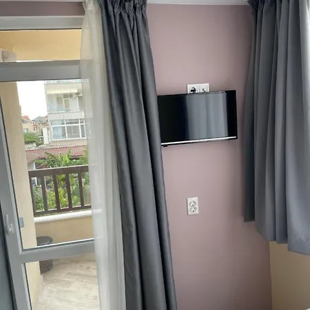 酒店 Family Malibu 3*